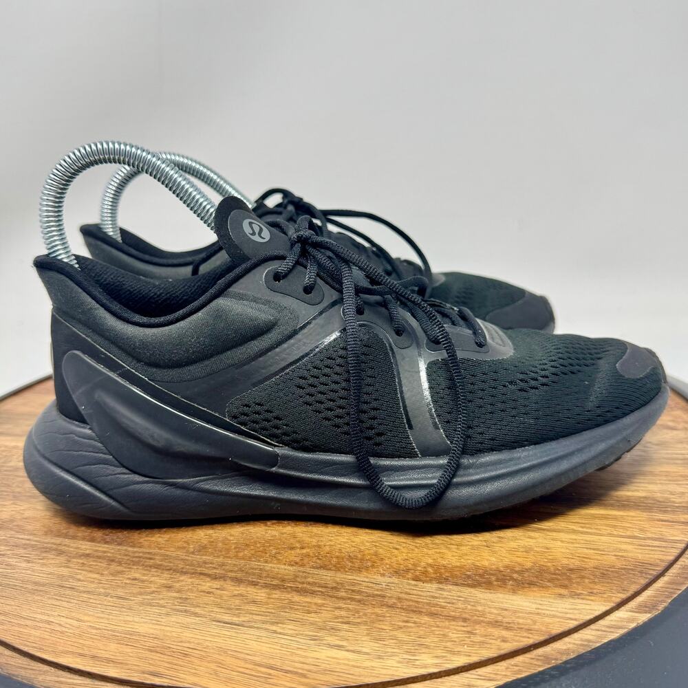 Lululemon Blissfeel Running Shoe Sneaker Black Women's Size 7.5